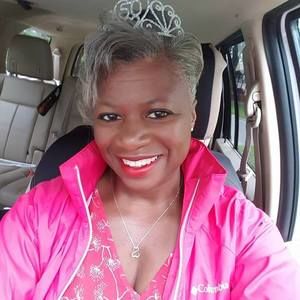 Meet your Posher, Amelia